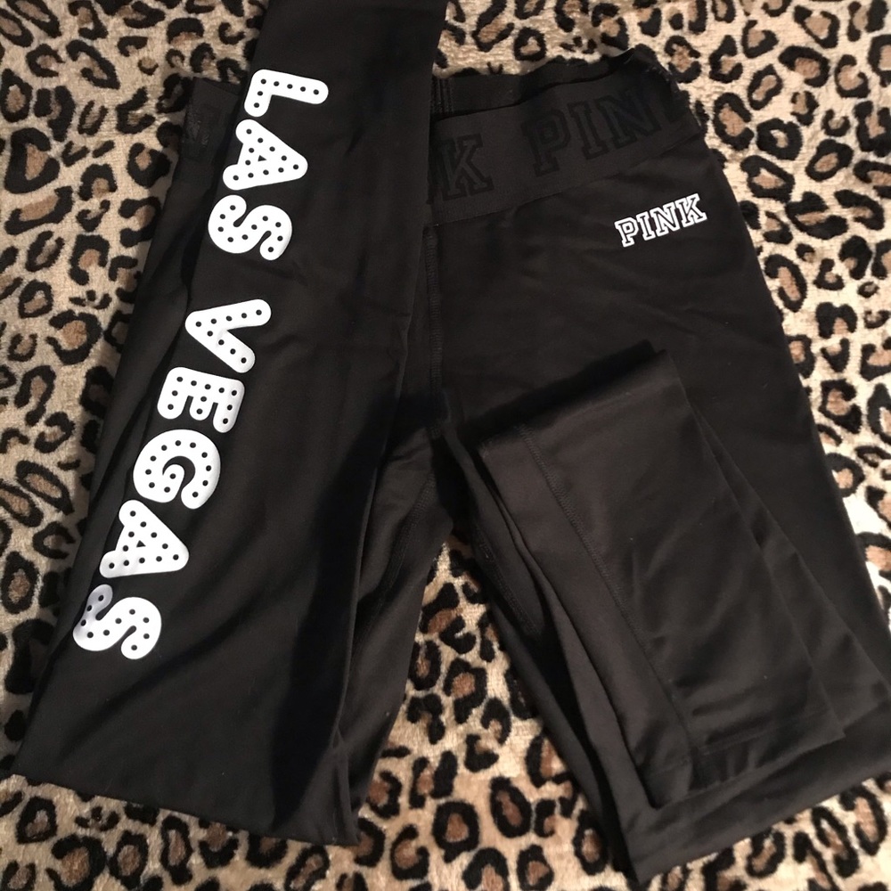 VS PINK Ultimate LAS VEGAS Leggings NWOT